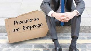 Taxa de desemprego fica em 11,8% no trimestre até agosto, afirma IBGE
