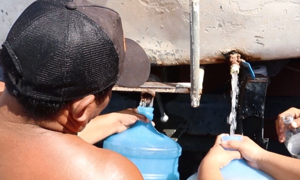 Concessionária corta água da zona Oeste sem avisar os moradores
