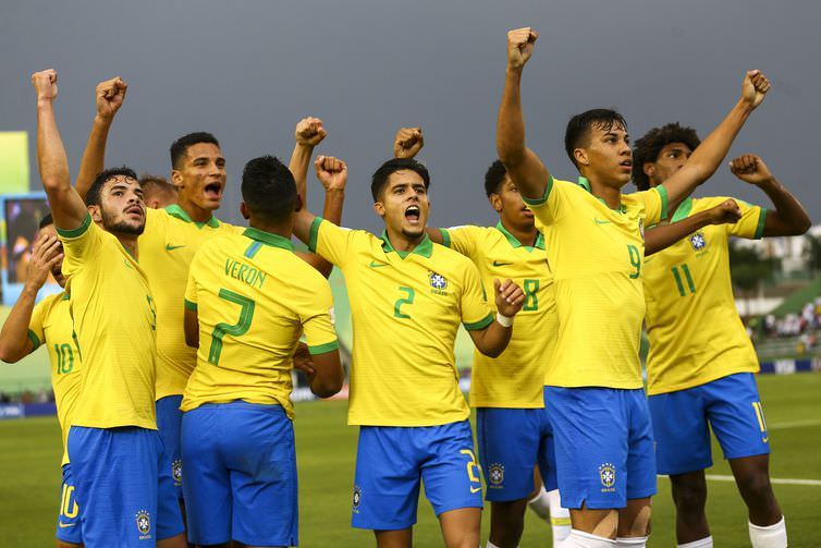 Copa Sub-17 permite a torcedor conhecer promessas do futebol mundial