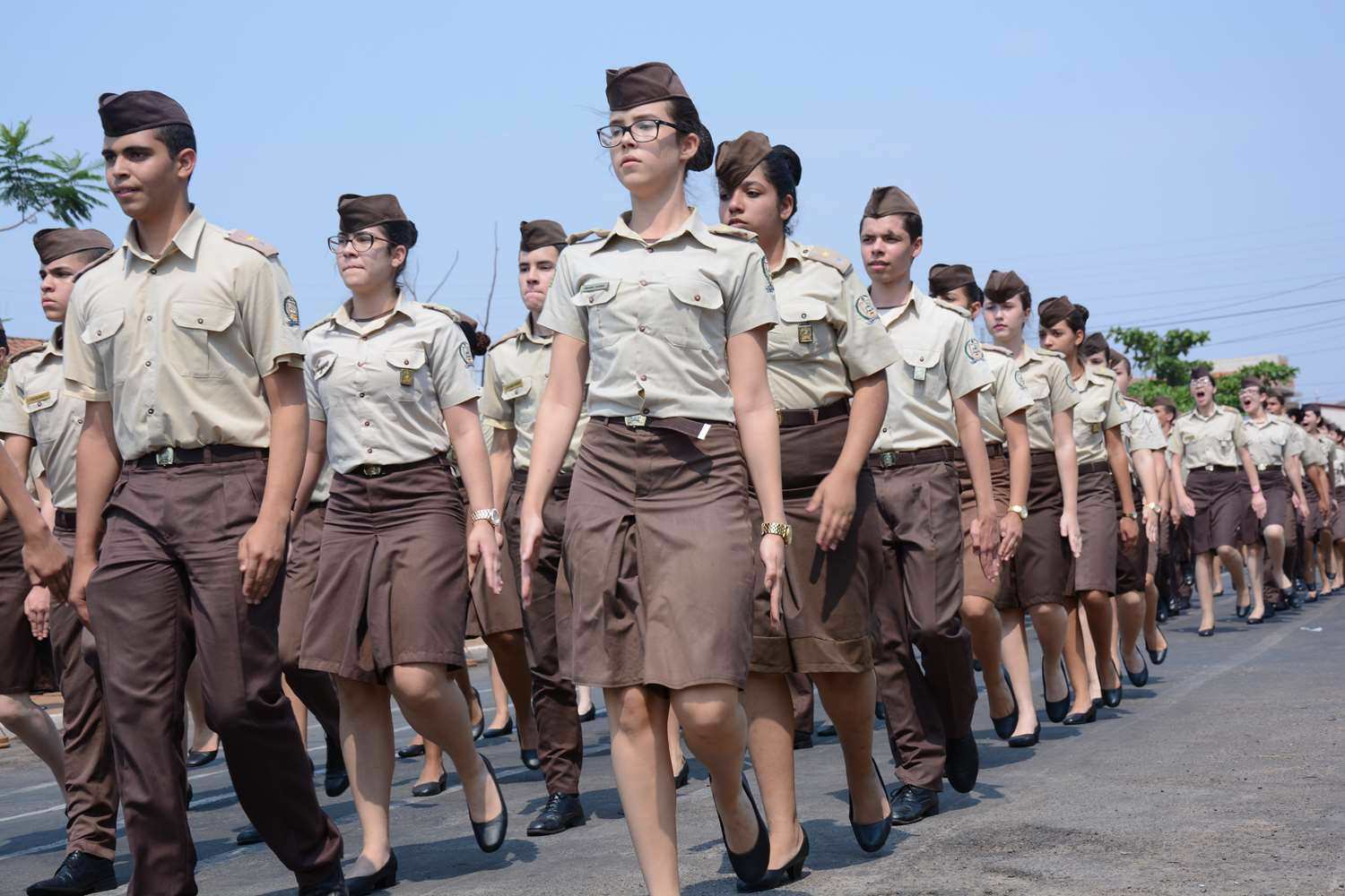 Duas escolas do AM concorrem ao projeto de escolas militares