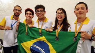 Brasil conquista primeiro lugar em olimpíada de astronomia