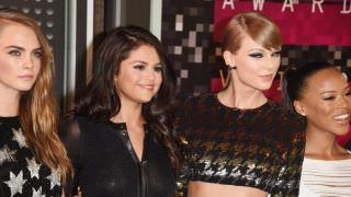 Selena Gomez conta como Taylor Swift a ajudou após término com Bieber