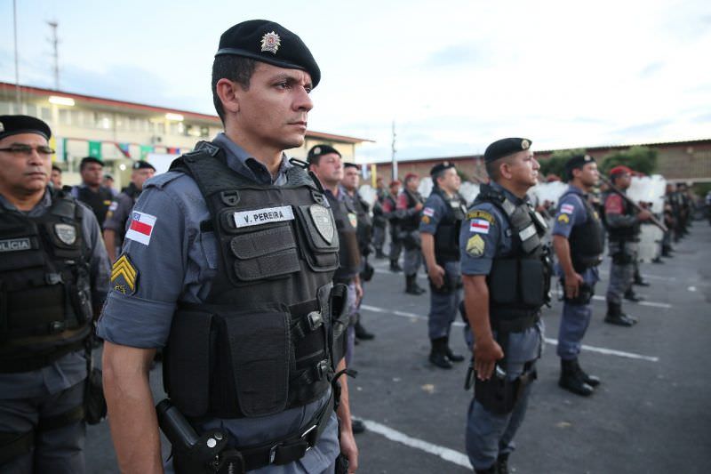 ‘Erro’ de interpretação gera crise com 10 mil servidores