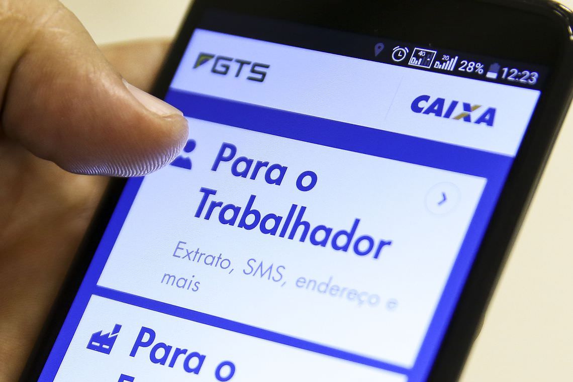 FGTS: Caixa anuncia antecipação de até três parcelas do saque-aniversário