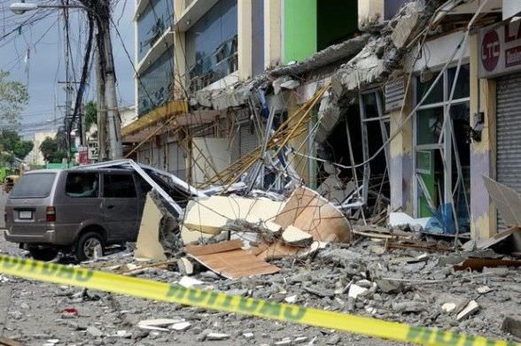 Terremoto nas Filipinas deixa pelo menos um morto e 43 feridos