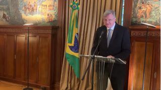 Bolsonaro indica Nestor Forster para embaixada nos Estados Unidos