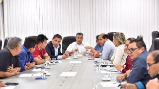 Prefeitos do interior do Amazonas se reúnem em encontro estadual