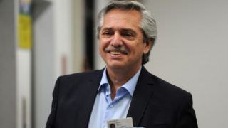 Alberto Fernández publica carta enviada por Lula e pede liberdade do petista