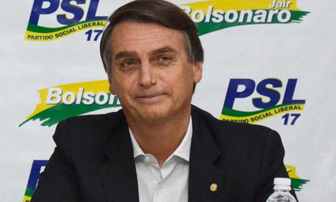 Bolsonaro diz que pensa em criar nova legenda, o Partido da Defesa Nacional