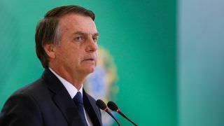 Bolsonaro: Nestor Foster pode ser indicado para embaixada caso Eduardo desista