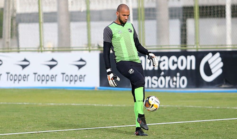 Everson vê aprendizado do Santos com goleada: ‘Agora será diferente’