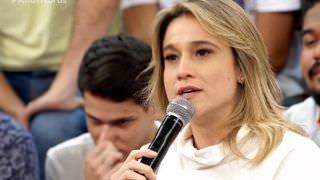 Fernanda Gentil defende Fernanda Souza e leva bronca de Leo Dias