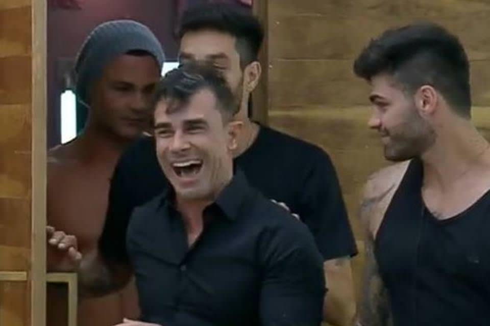 A Fazenda tem novo peão! Jorge Souza entre no lugar de Phellipe