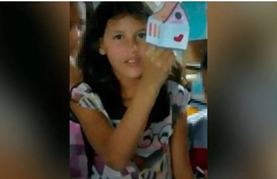 Menina de 9 anos é encontrada morta amarrada em árvore