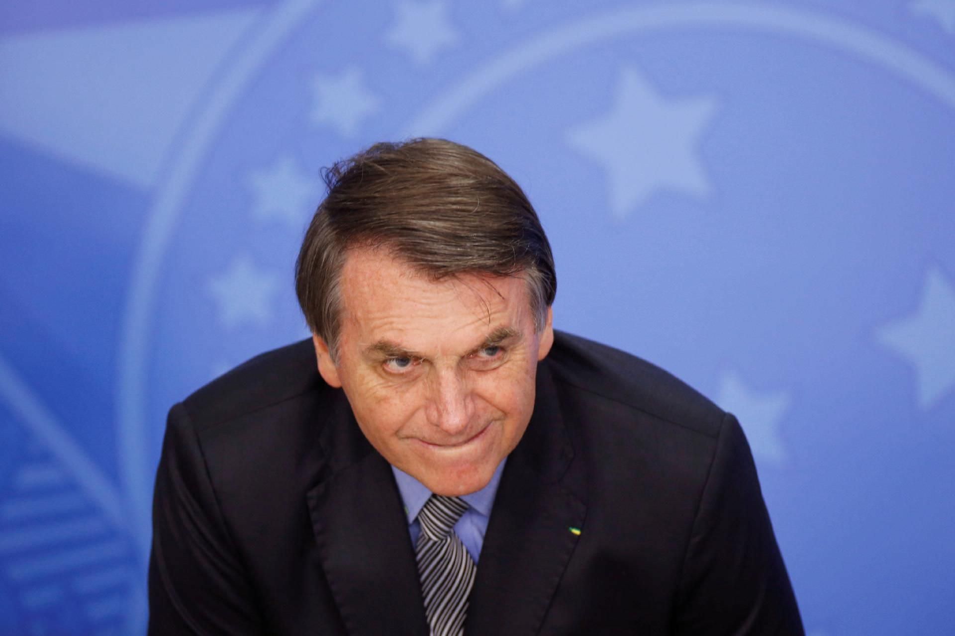 Bolsonaro evita comentar discussões sobre divisão do dinheiro do pré-sal