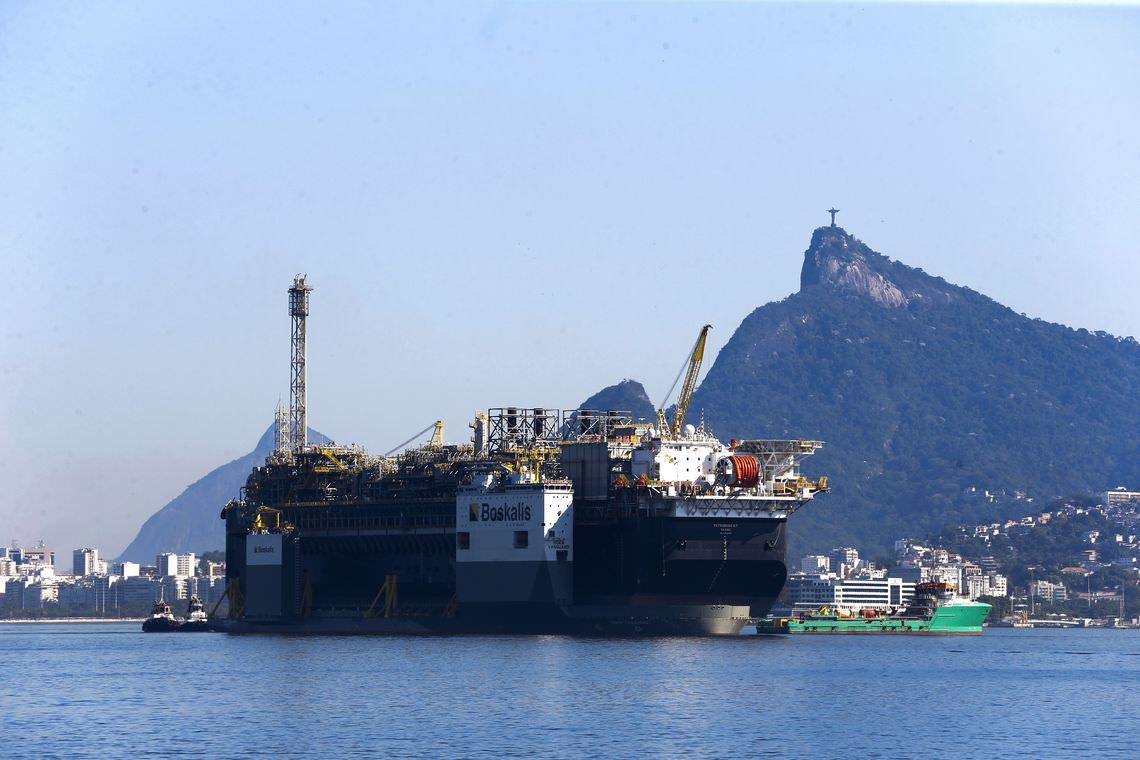 ANP divulga lista com 13 empresas habilitadas a leilão de petróleo