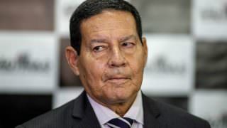 Mourão diz 'ter quase certeza' de que gente do governo conspira contra ele
