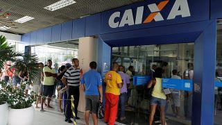 Começa o pagamento do auxílio emergencial de R$ 600 para informais