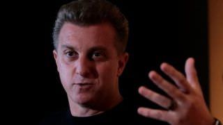 'Se a gente não cuidar das pessoas este País vai implodir', afirma Luciano Huck