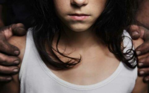TJSC manda prender advogado por abuso de crianças durante 10 anos