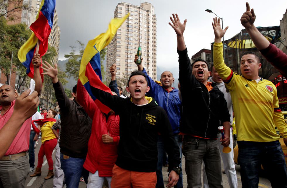 Transporte é paralisado em Bogotá e Medellín por conta da greve