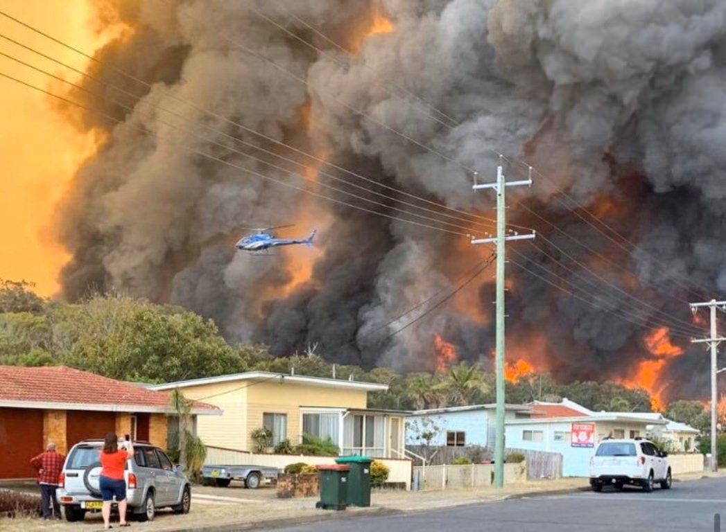 Ventos fortes agravam incêndios na Austrália