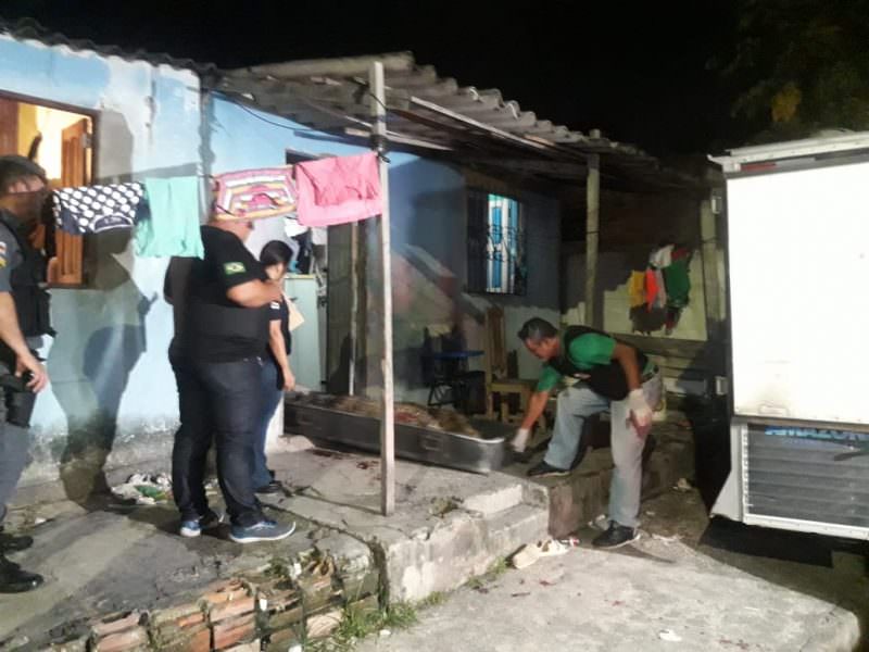 Sobrevivente da chacina é submetida a uma cesárea de emergência