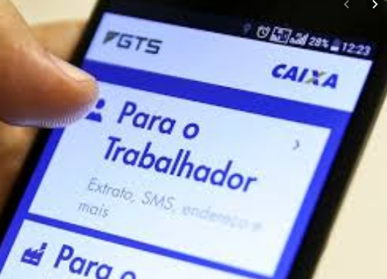 FGTS: nascidos entre os meses de junho e julho têm saque liberado