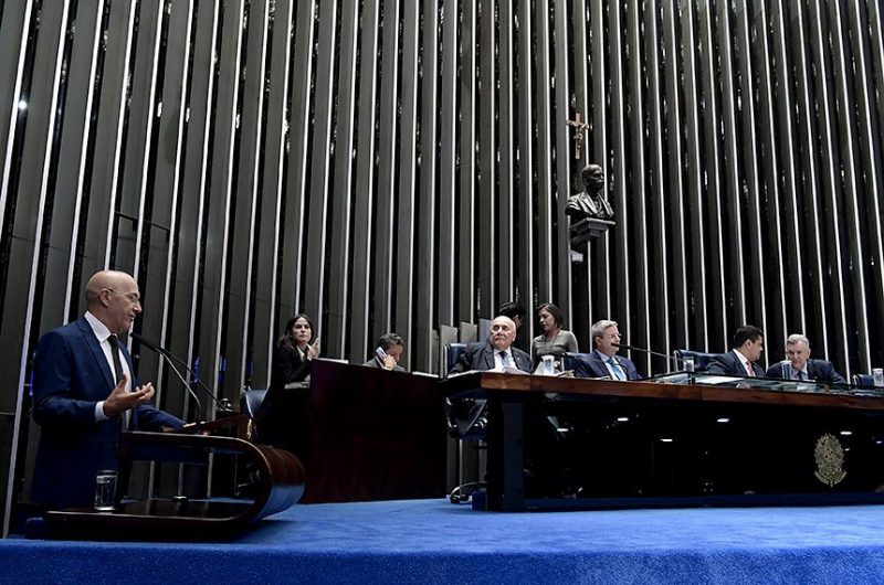'Médicos pelo Brasil' é aprovado e vai à sanção do presidente