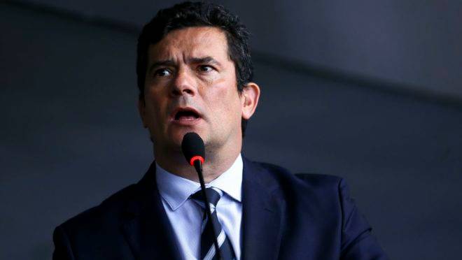 Moro defende indulto de Bolsonaro para agentes da segurança pública