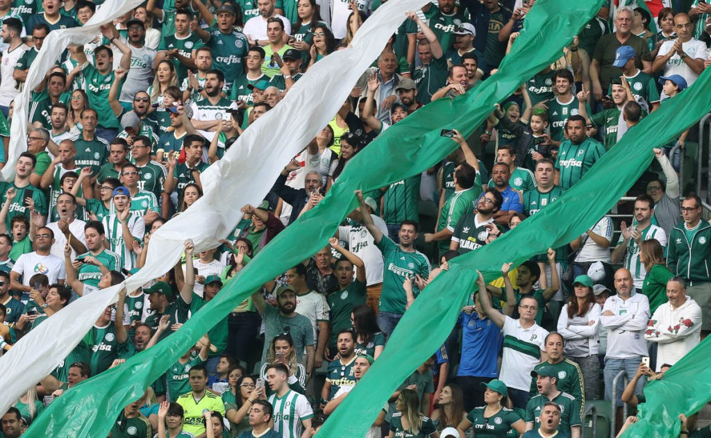 Por segurança, CBF determina torcida única para Palmeiras x Flamengo