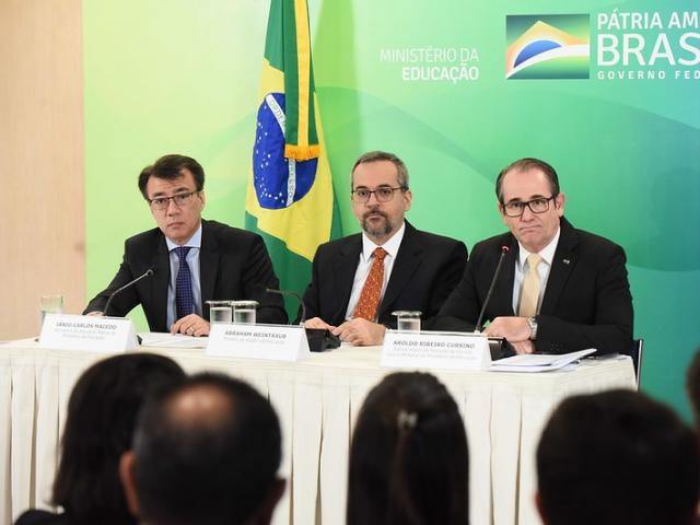 AM terá três escolas cívico-militares em 2020, na proposta de Bolsonaro