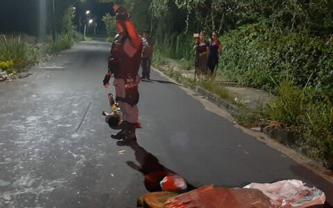 Corpo de jovem é encontrado em via pública na zona Leste