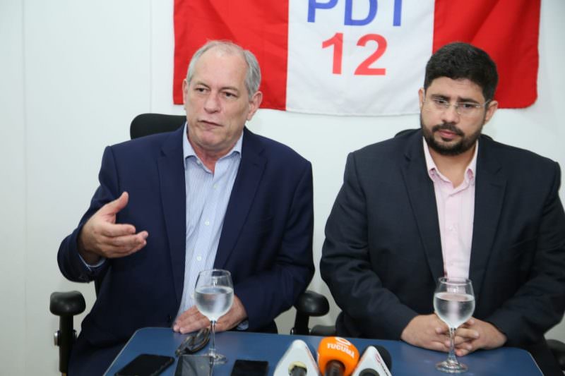 Ciro Gomes 'lança' nome de Hissa Abrahão à Prefeitura de Manaus