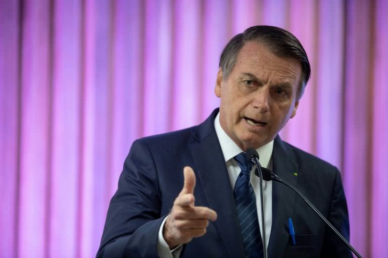 Sobre troca de ministros, Bolsonaro pede que imprensa desminta rumores