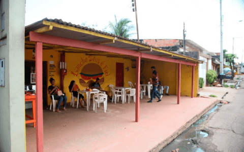 Comerciantes ainda temem novo apagão 'prolongado' em Manacapuru
