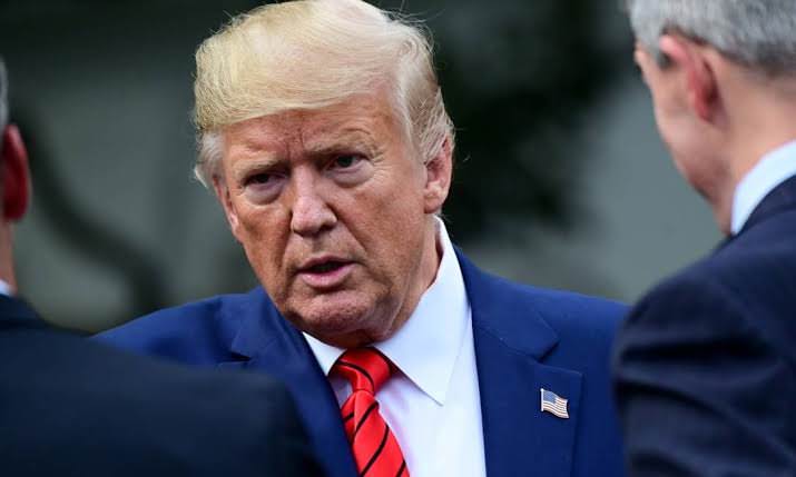 Trump: Assessores devem depor em processo de impeachment