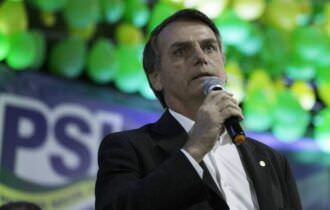 Presidente Bolsonaro pode sair do PSL nesta terça, afirmam aliados