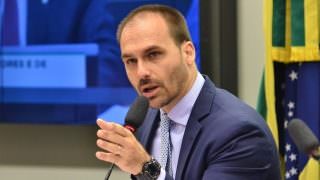 PSL avalia processo que pode causar a expulsão de Eduardo Bolsonaro