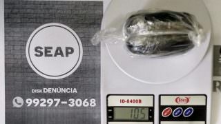 Mulher tenta entrar no Compaj com 105g de drogas nas partes íntimas