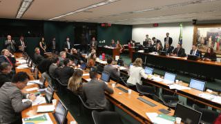 PEC da prisão em segunda instância é aprovada pela CCJ da Câmara