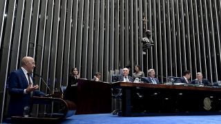 'Médicos pelo Brasil' é aprovado e vai à sanção do presidente