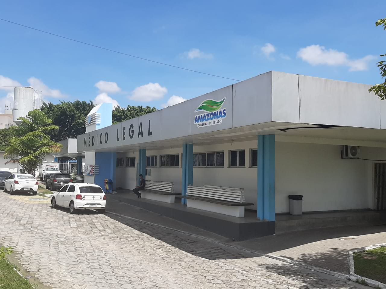 Homem morre em via pública após golpe de faca no peito