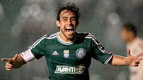 Há 9 anos, último jogo do Palmeiras pela Série A teve volta de Valdivia