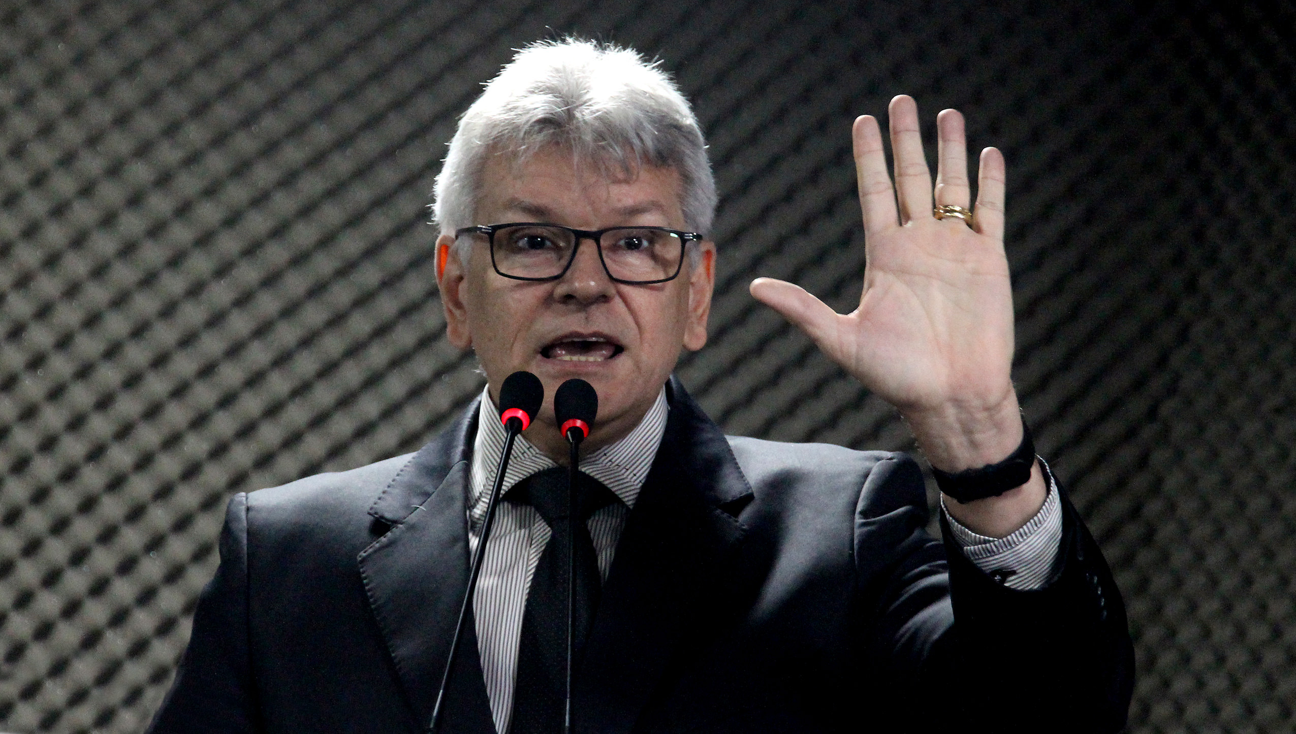 Elias Emanuel defende a manutenção do registro de jornalistas