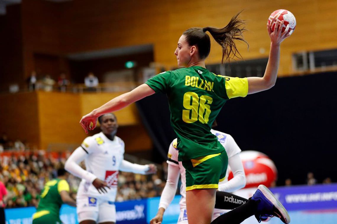 Eliminada, seleção feminina de handebol bate a Austrália no Mundial