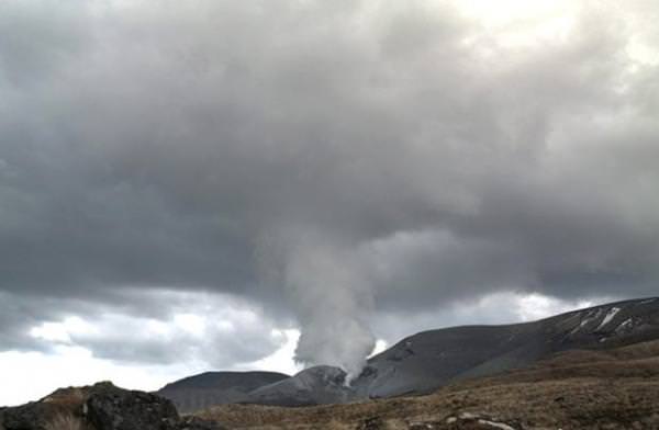 Catástrofe: Vulcão mata cinco pessoas na Nova Zelândia