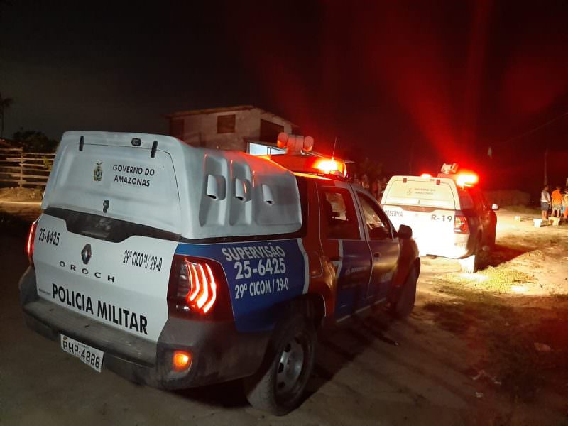 Para salvar a mãe, homem mata padrasto a golpe de terçados