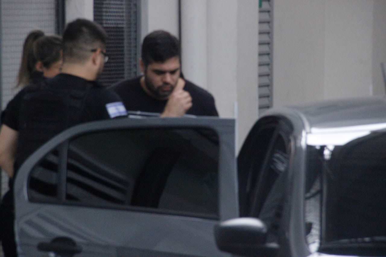 Alejandro Valeiko é encaminhado para presídio após sair de hospital particular