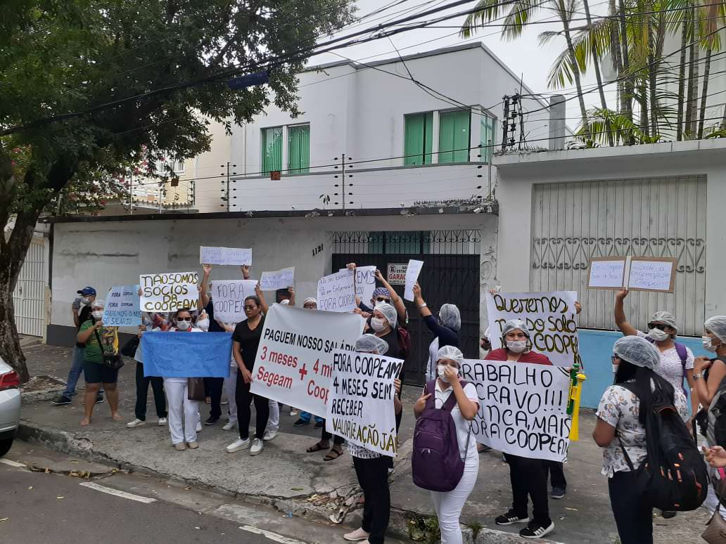 Pelo 2º dia consecutivo, terceirizados da saúde vão às ruas protestar